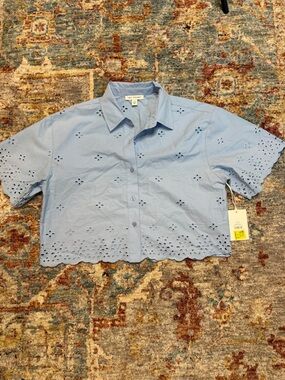 Free assembly- Light Blue Eyelet Cotton Short-Sleeve Shirt